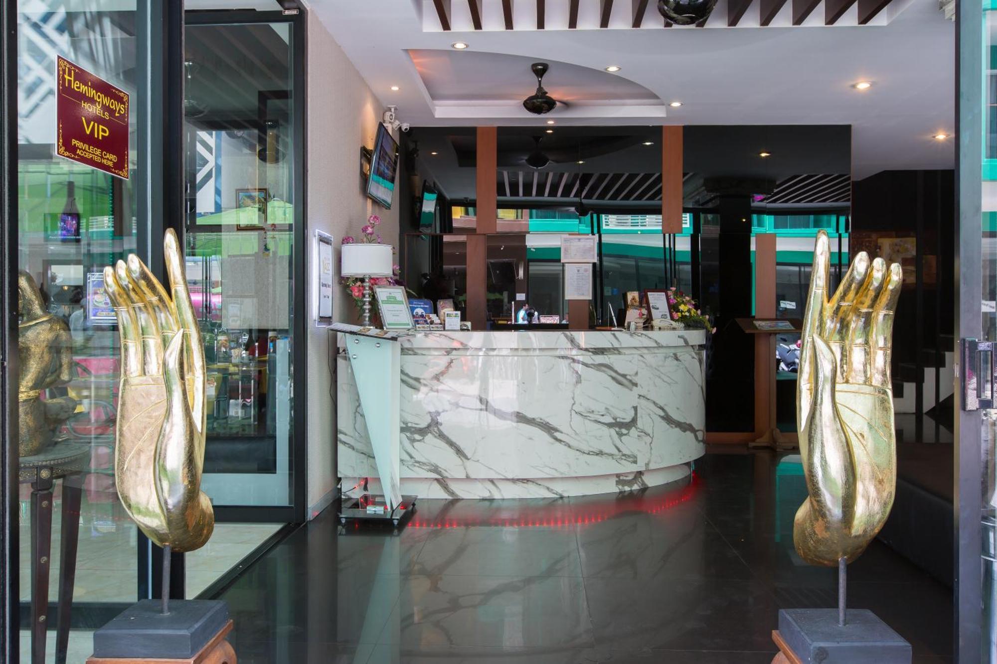 Patong Hemingways Silk Hotel מראה חיצוני תמונה
